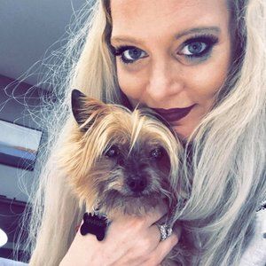 Meet your Posher, Lindsey